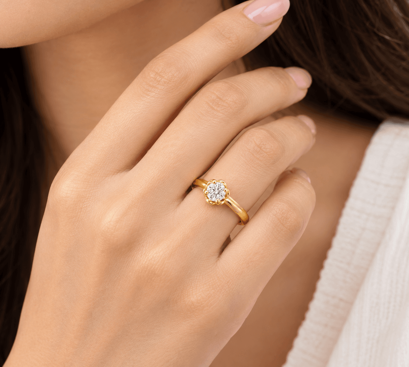 Scalloped Blossom Diamond Solitaire Ring — image 1