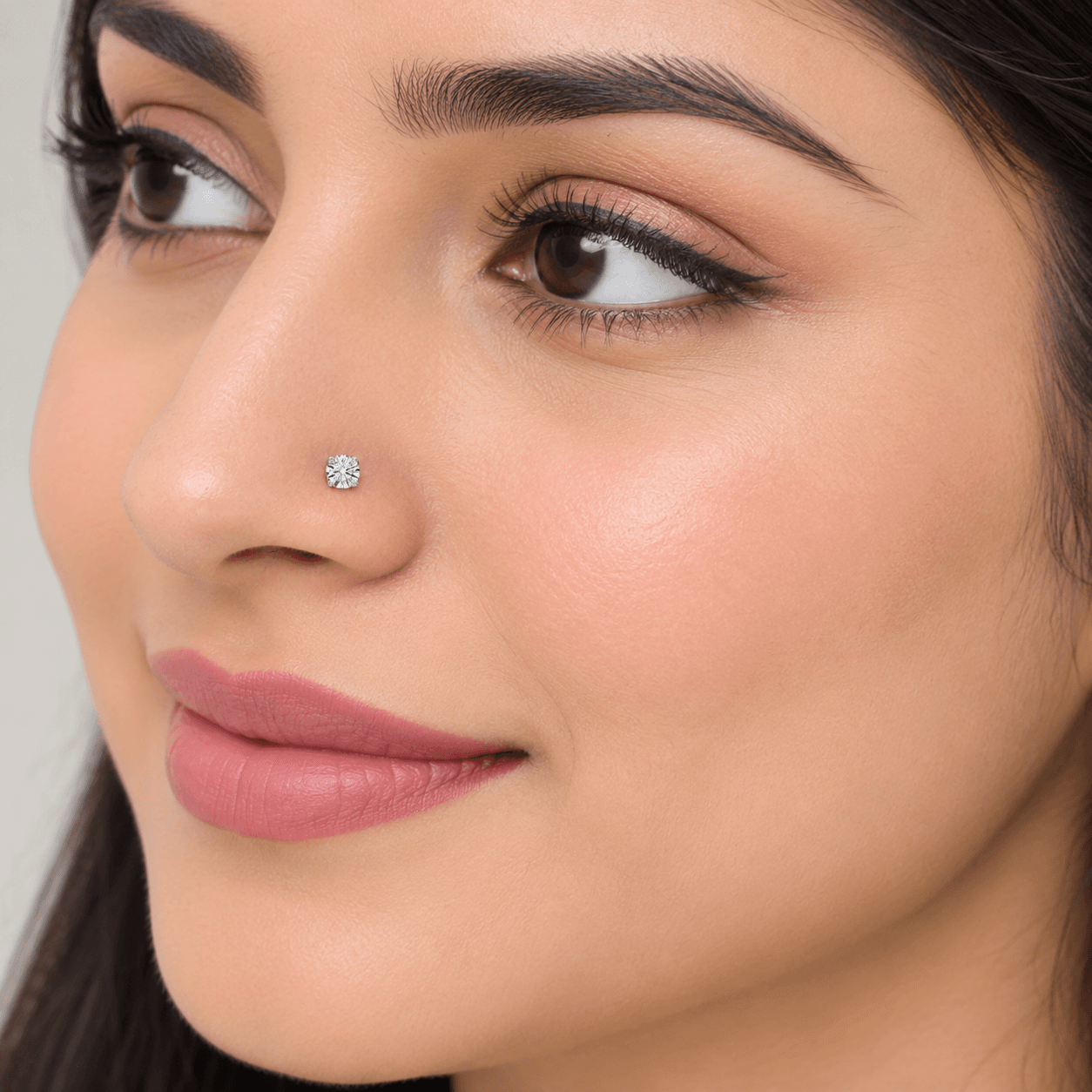 Classic Solitaire Gold Nose Pin — image 1